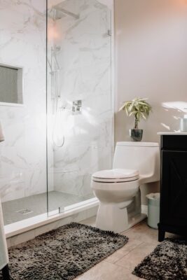 Why Bathrooms Are the #1 Hotspots for Falls | MyMedSupplies